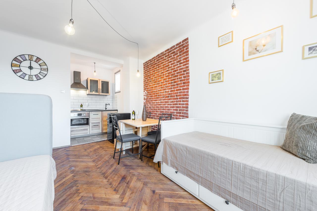 פראג Bellagio Apartment B מראה חיצוני תמונה